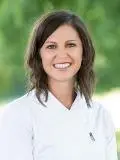 Dr. Julie Farrar, DDS