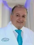 Dr. Farshad Farhoumand, DDS
