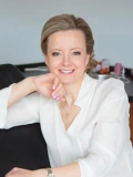 Dr. Aleksandra Gwozdz, DDS