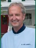 Dr. Robert Clements, DDS