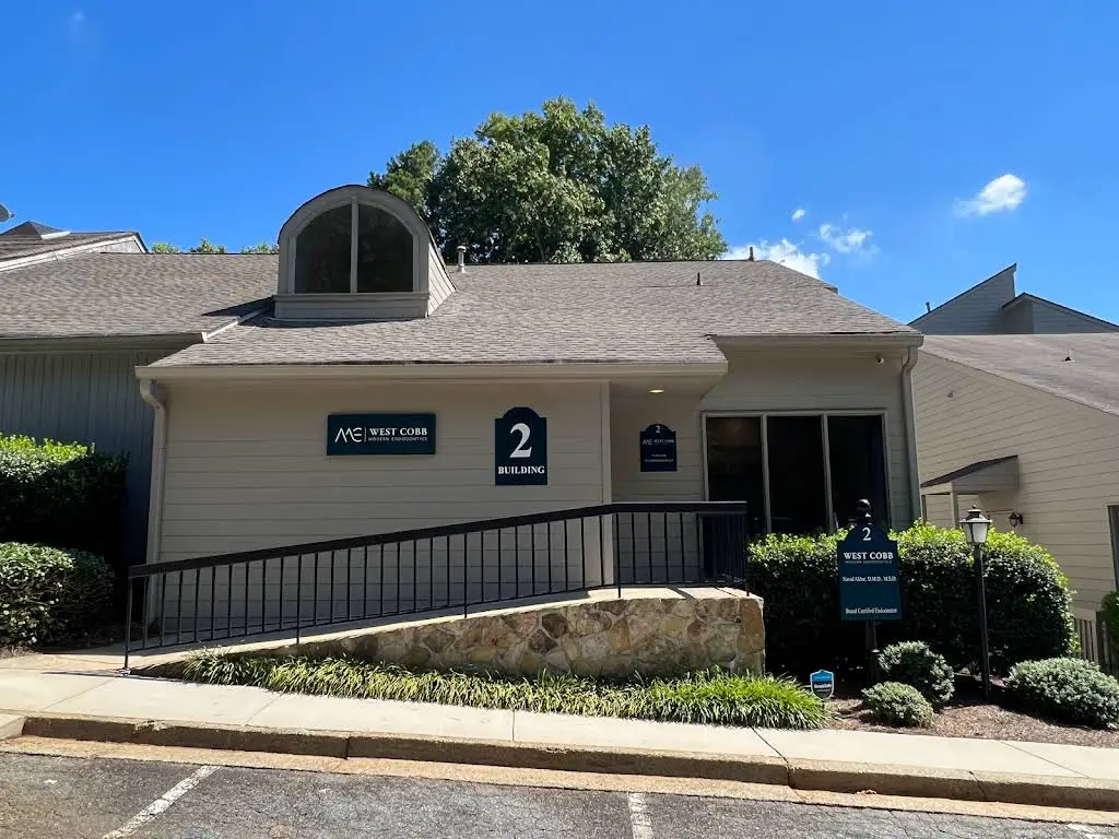 West Cobb Modern Endodontics