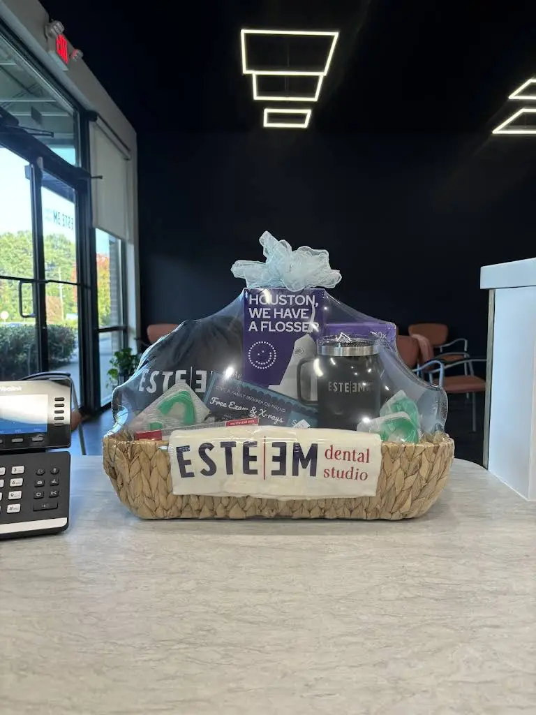 Esteem Dental Studio