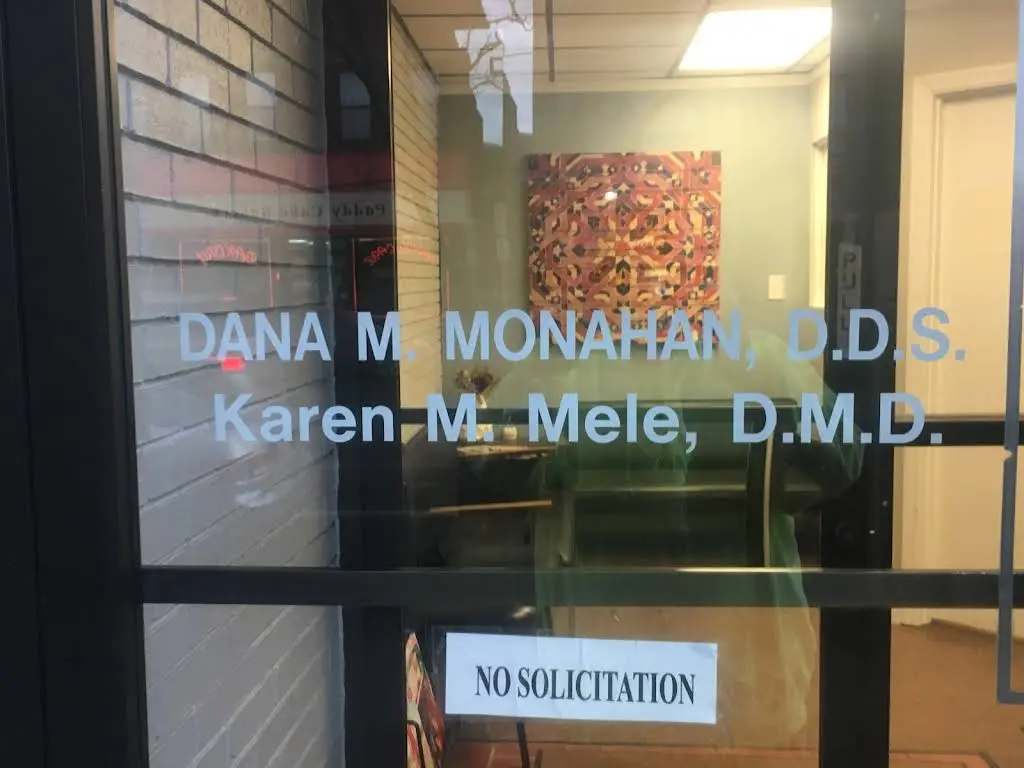 Bloomfield Dental - Dana M. Monahan DDS, LLC