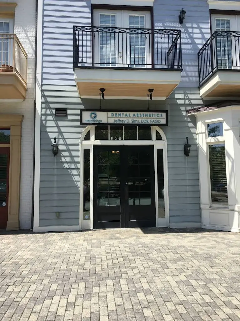 Smiles by Sims / West Vinings Dental Aesthetics