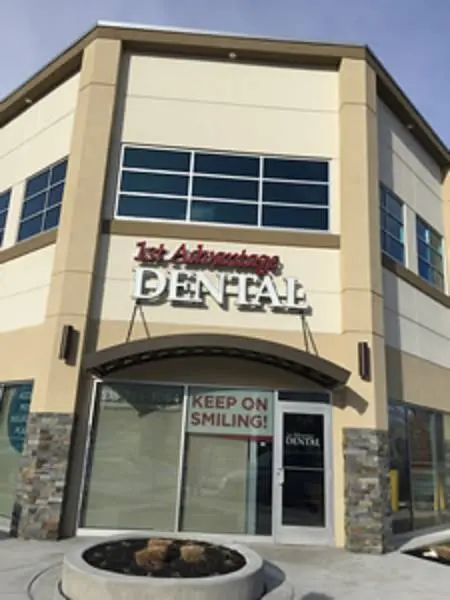 1st Advantage Dental - Latham
