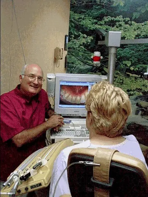 Oakmont Dental Associates
