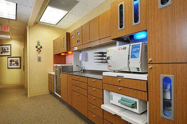 Colony Square Dental Associates