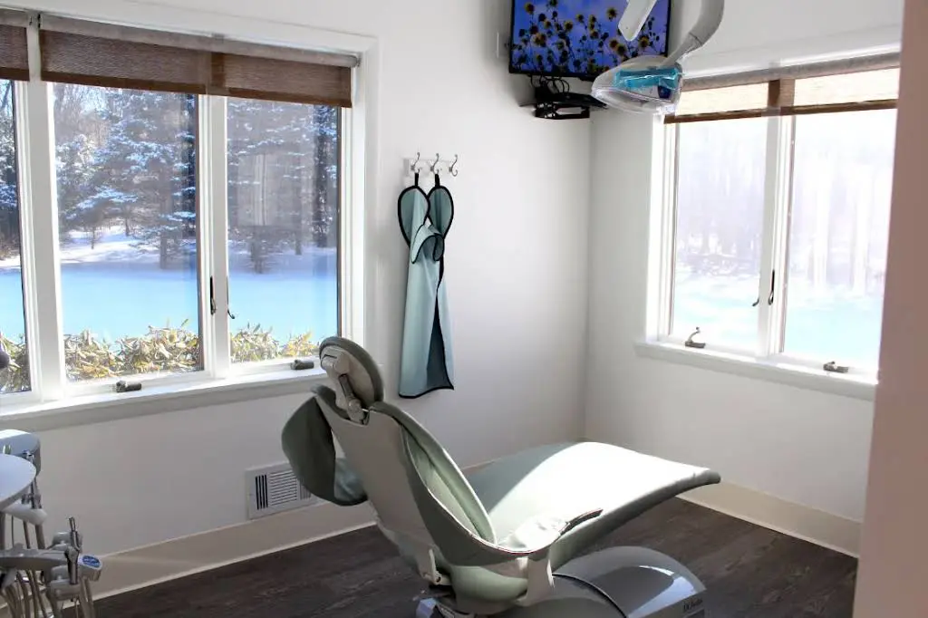 Lake Hill Dental Care
