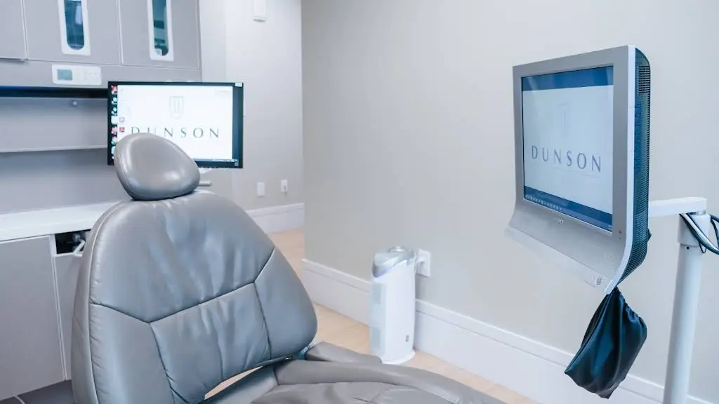 Dunson Dental Design