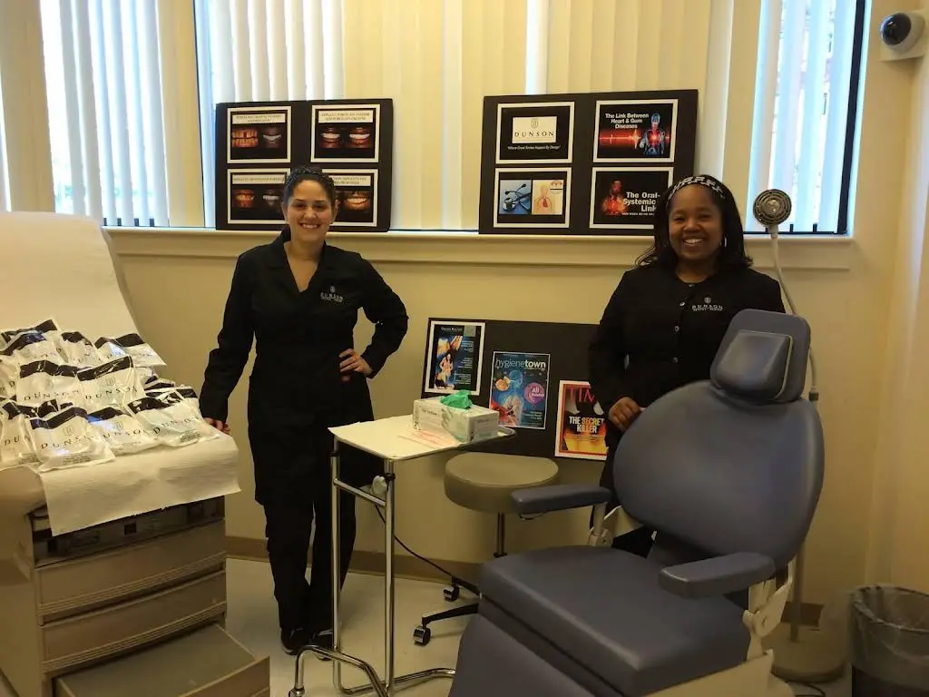 Dunson Dental Design