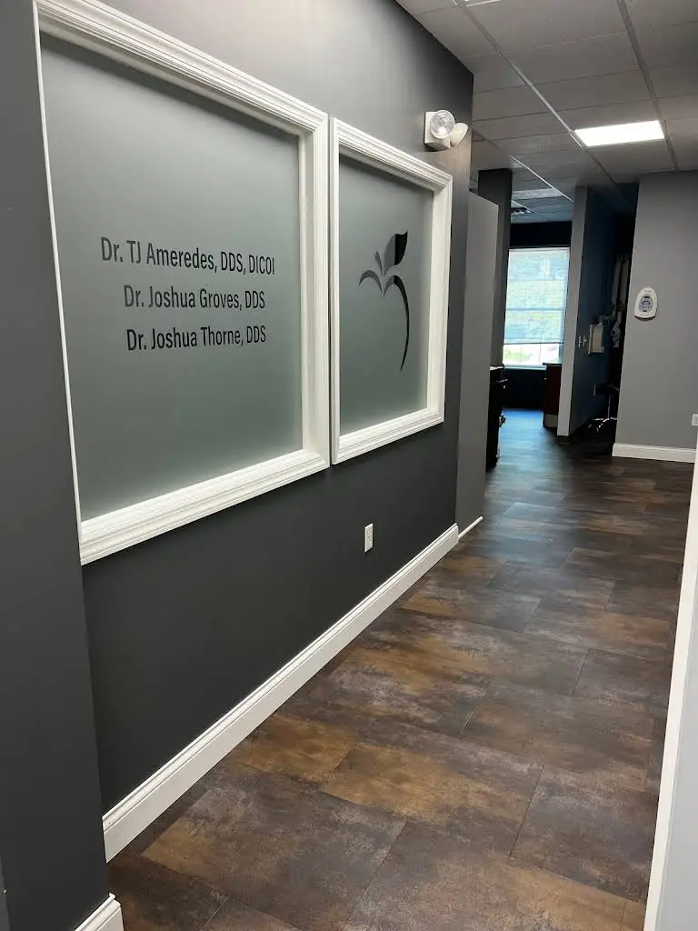 Advanced Dentistry - Groves and Associates