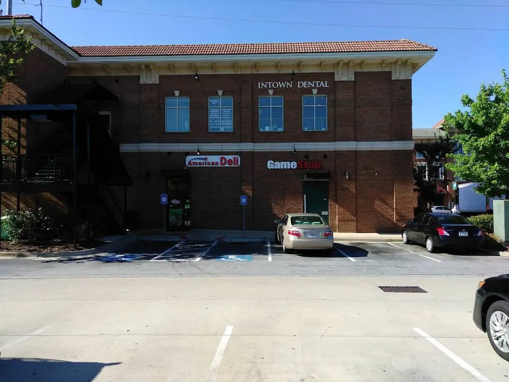 Intown Dental Center