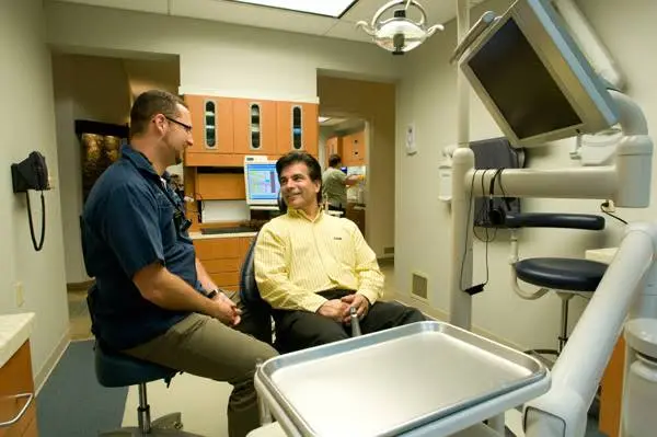 Colin Morton, DDS