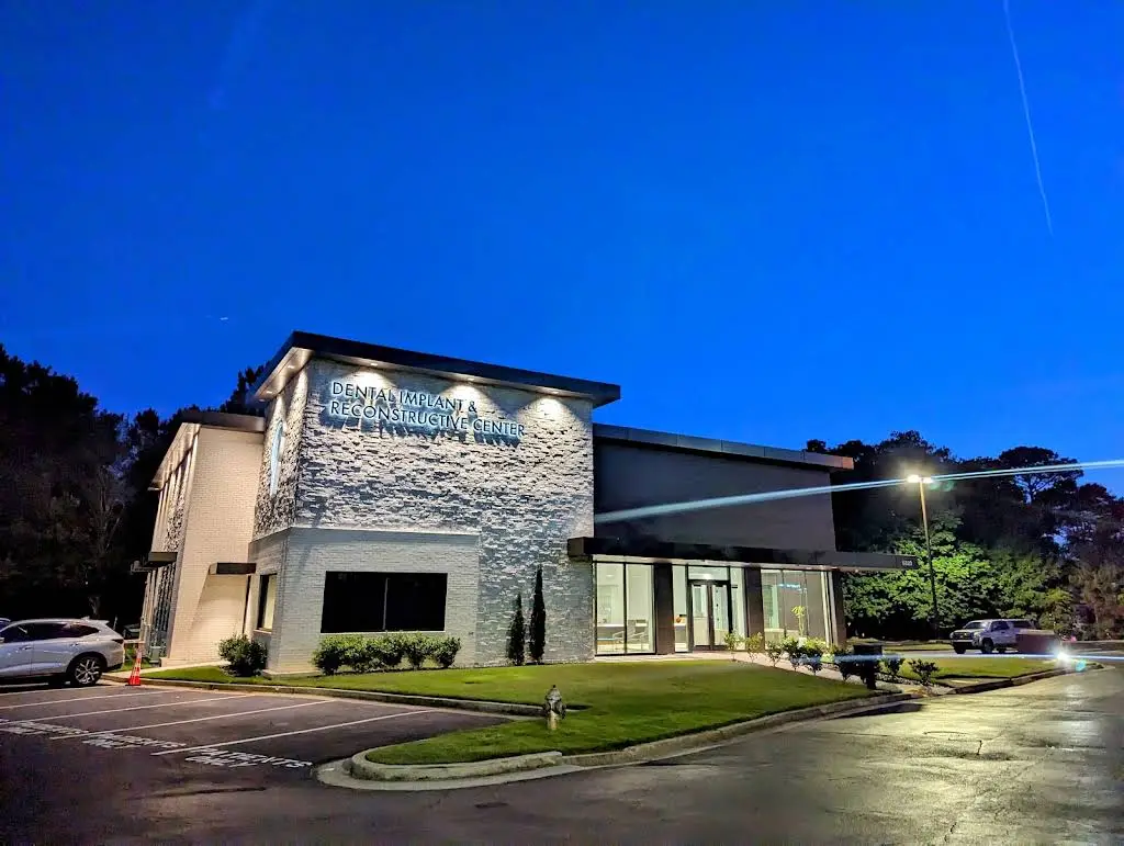 Dental Implant and Aesthetic Specialists