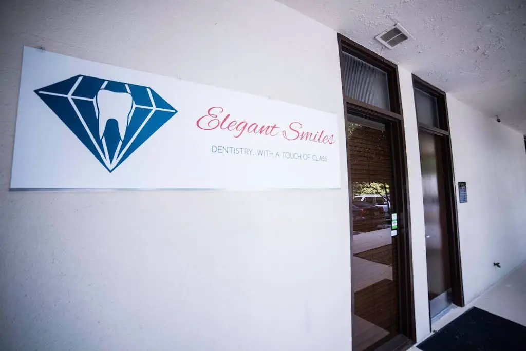 Elegant Smiles