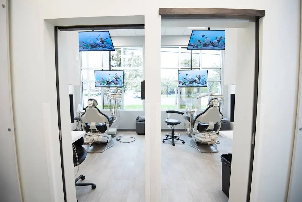 Salvatore Dental
