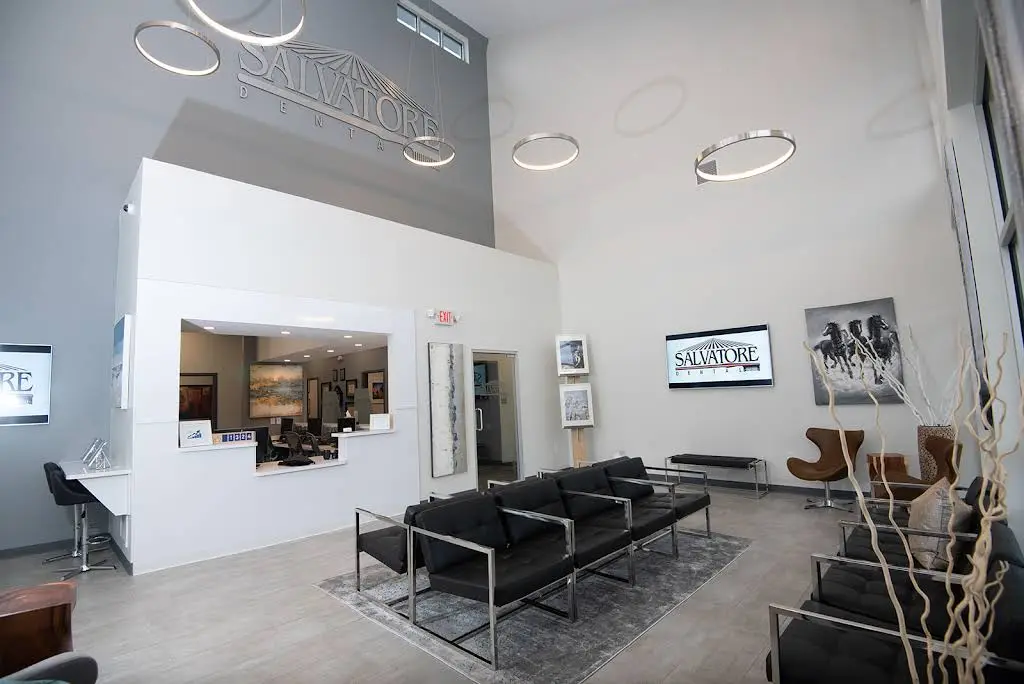 Salvatore Dental