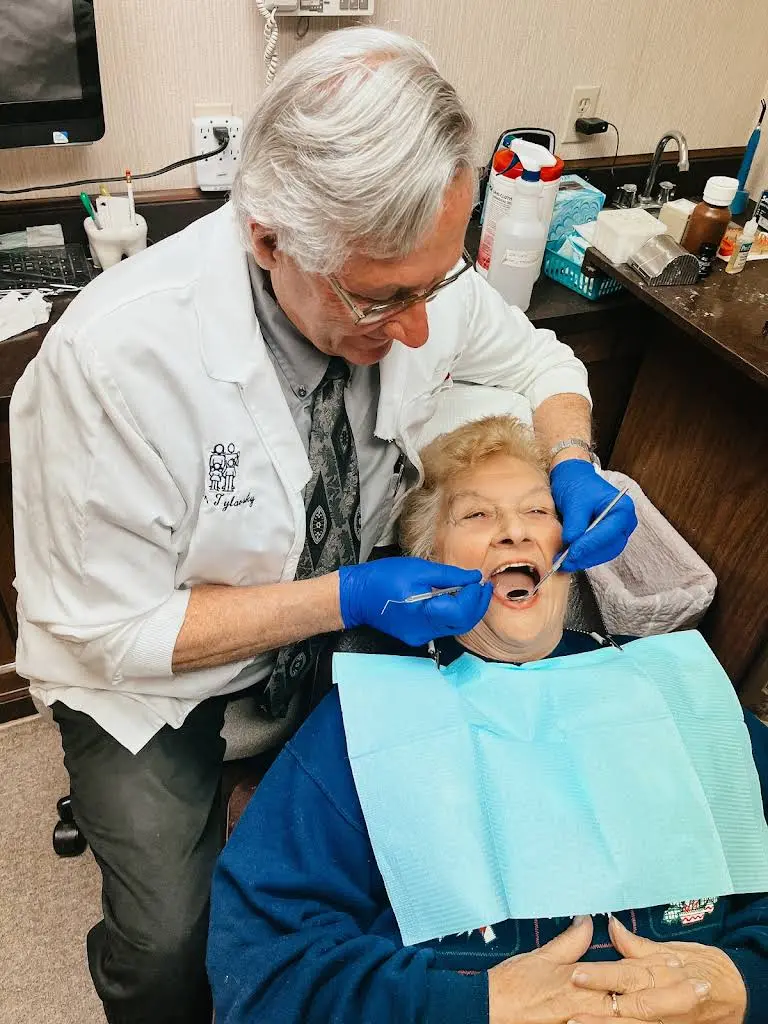 Tylavsky Dentistry