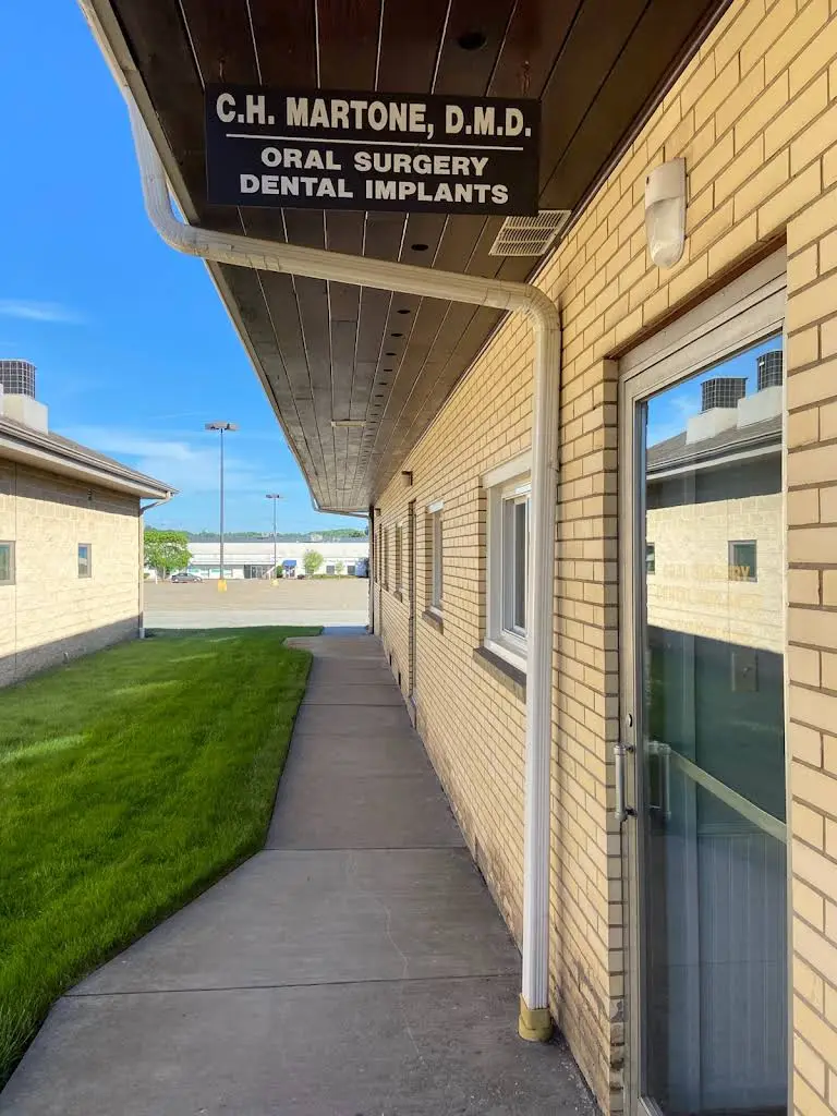 Martone Oral Surgery / Christopher H. Martone, D.M.D.