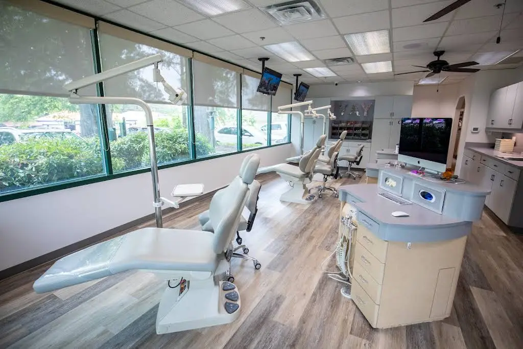 Enoch and Lamei Orthodontics