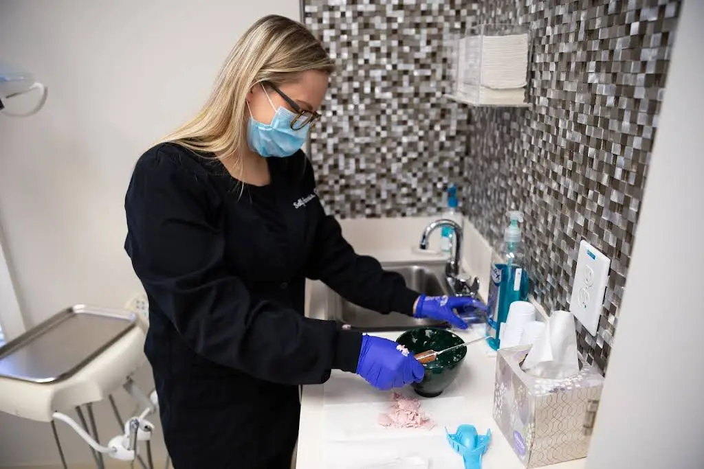 Reich Dental Center