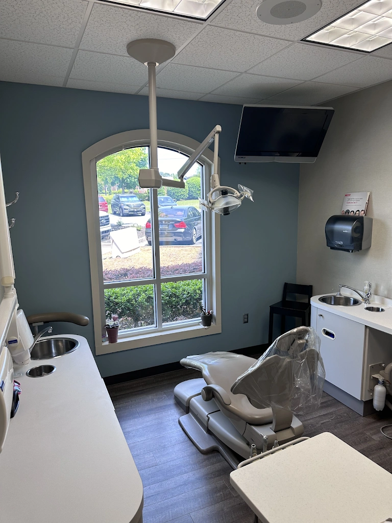 DeMercy Dental