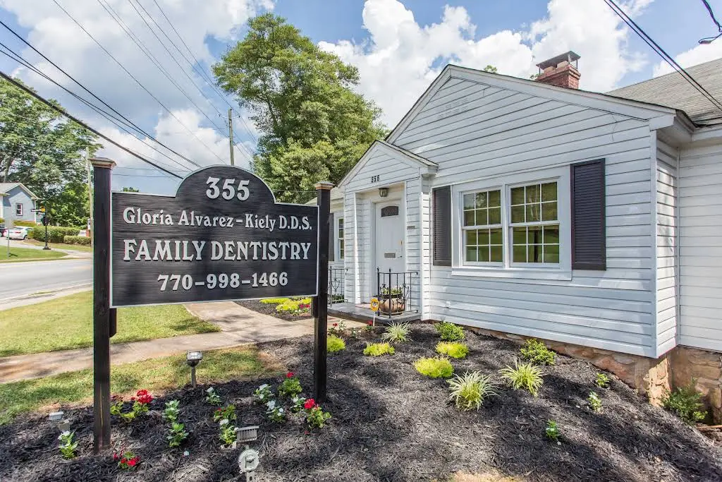 Roswell Dental Studio