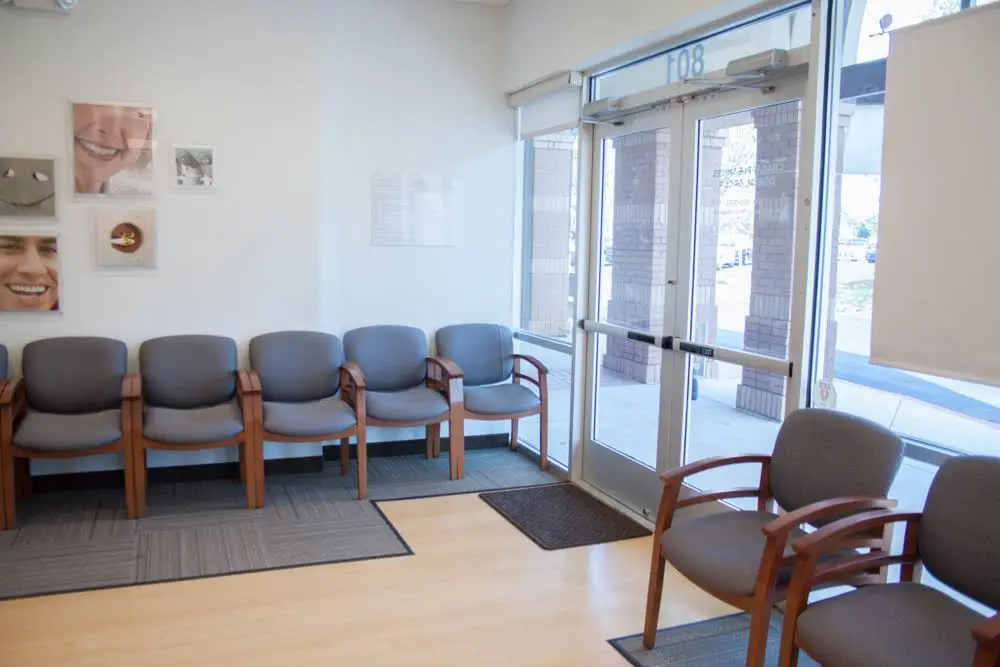 Crabapple Smiles Dental Group