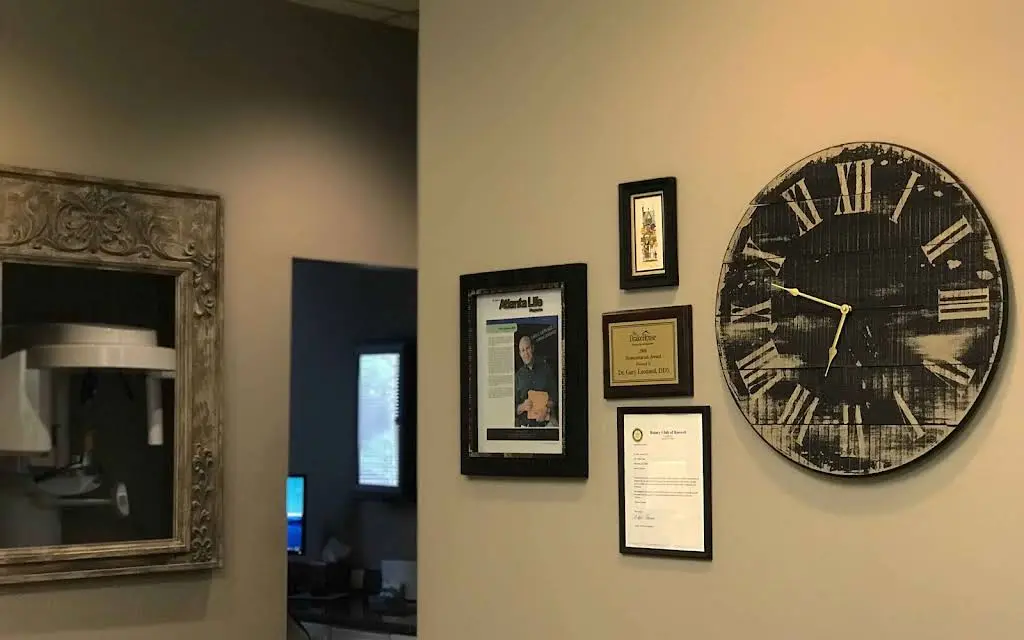 Gary C. Leonard, DDS
