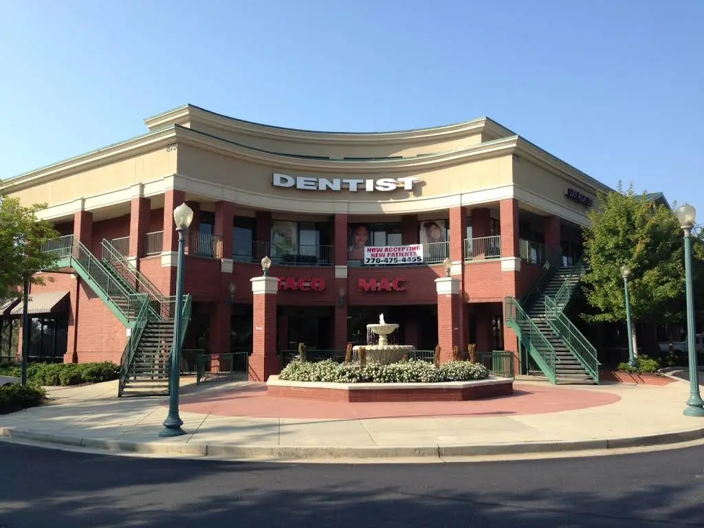 RA Dental Studio