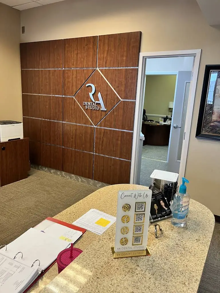 RA Dental Studio