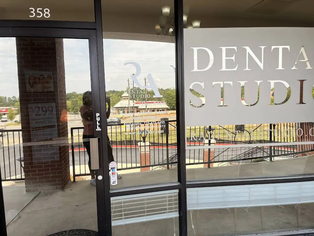 RA Dental Studio