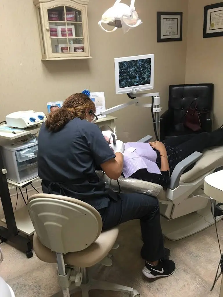 Dunwoody Dental Smiles