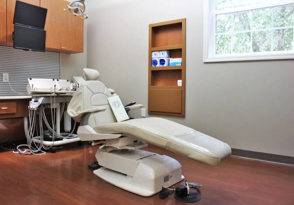 Advanced Cosmetic and Family Dentistry