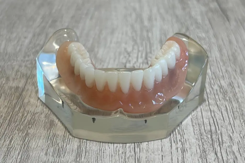 Peachtree Dentures and Implants
