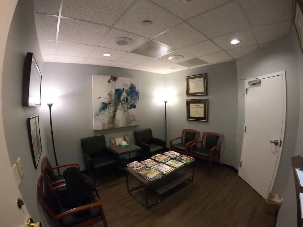 Atlanta Implants and Periodontics | Dr. N. Gail McLaurin, DMD