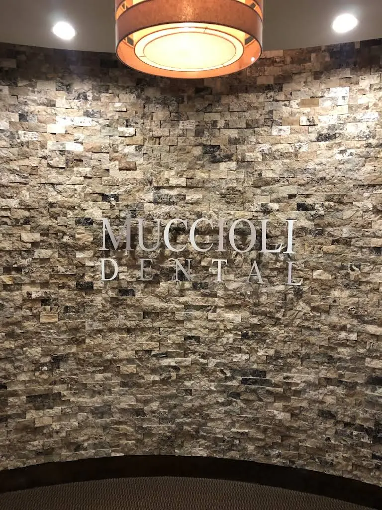 Muccioli Dental