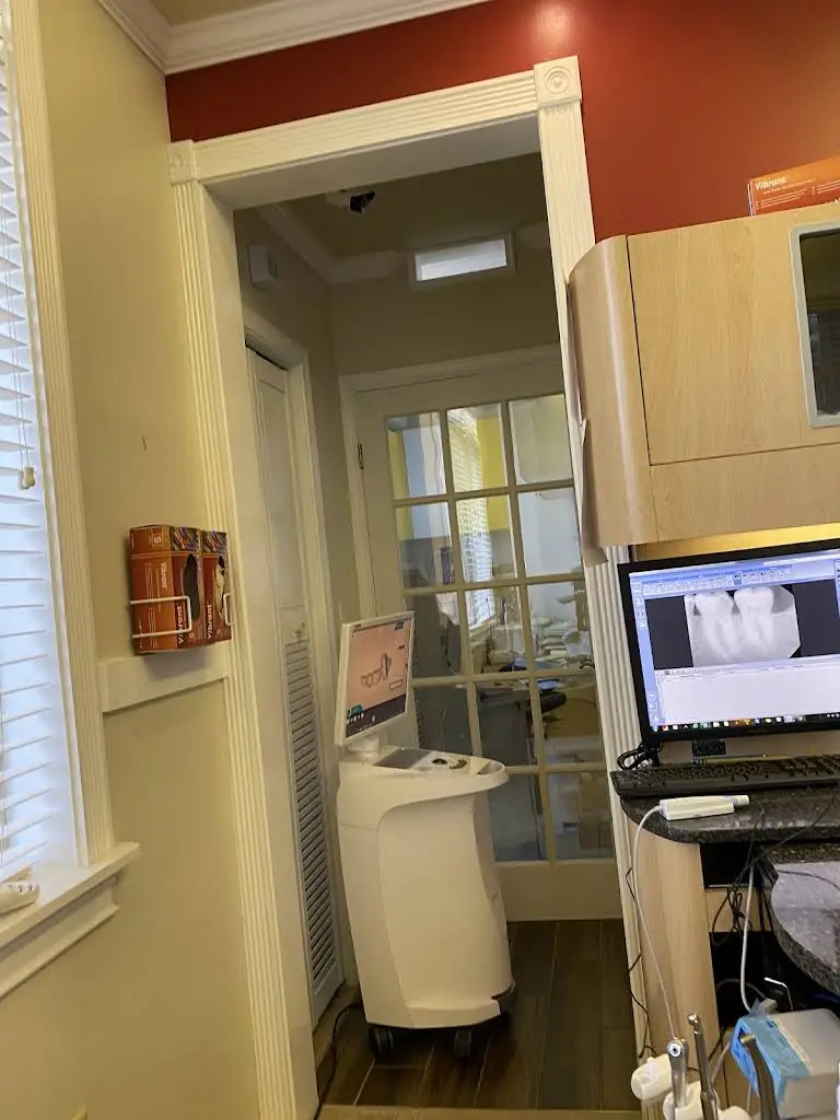 Berkeley Lake Dental