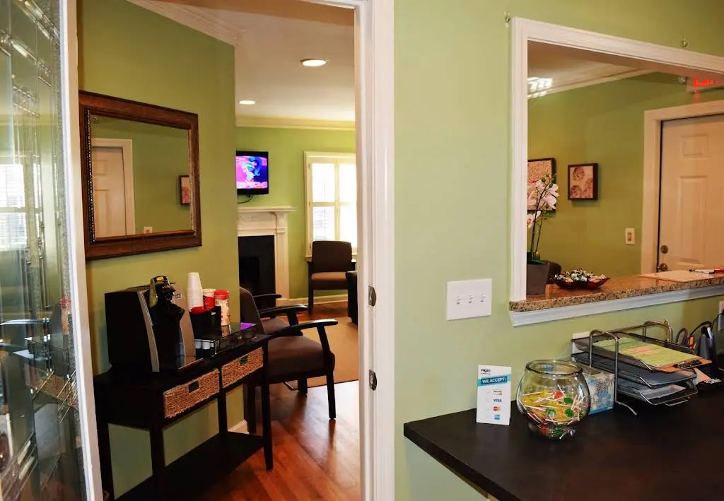 Hom Dental