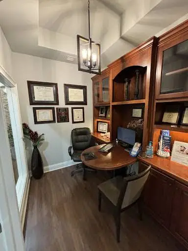 Le Dentistry & Associates