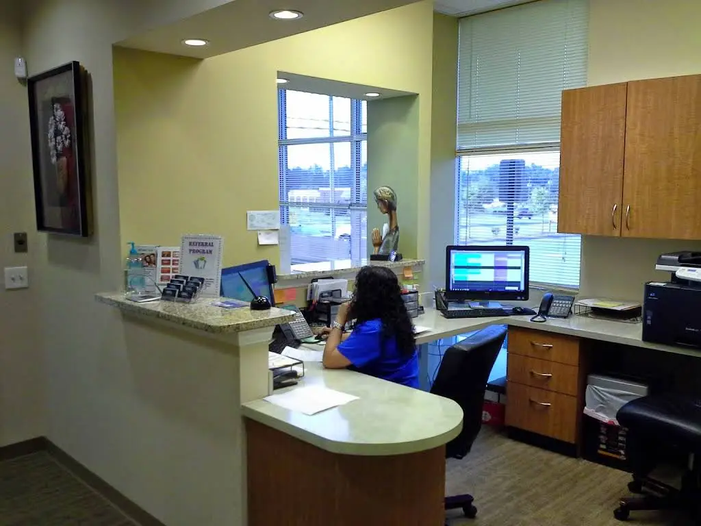 Bright Smiles Dentistry & Orthodontics