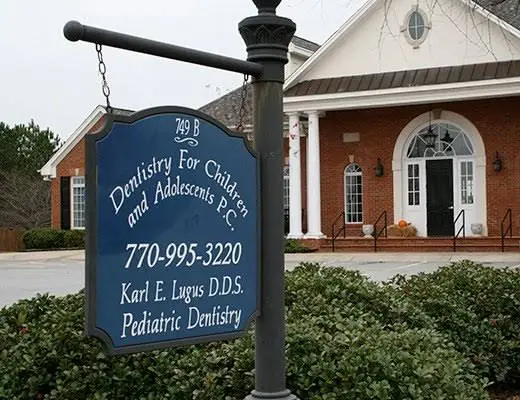 Lugus Pediatric Dentistry / Karl E. Lugus DDS