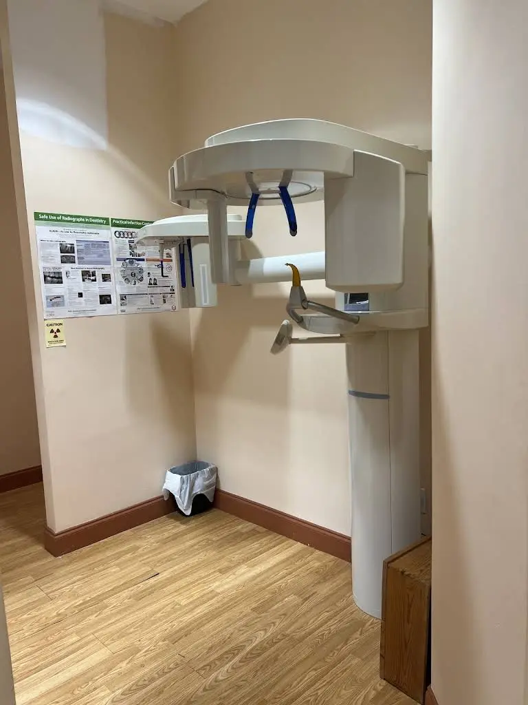 Vivid Smile Dental Center