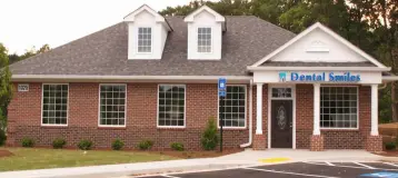 Dental Smiles At Dacula