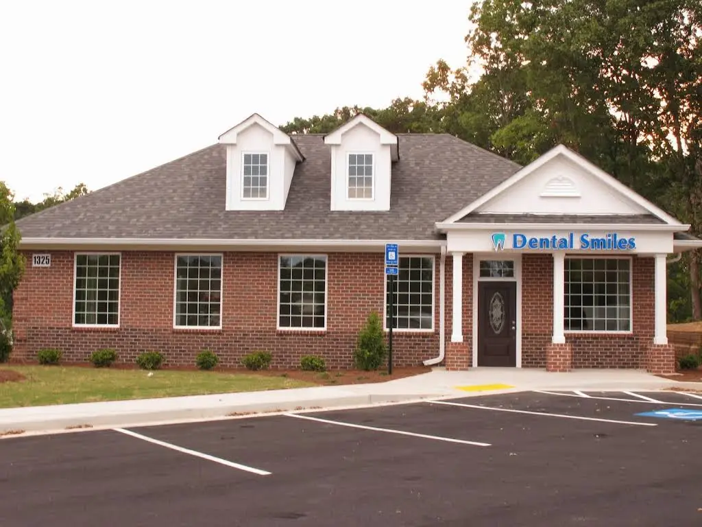 Dental Smiles At Dacula