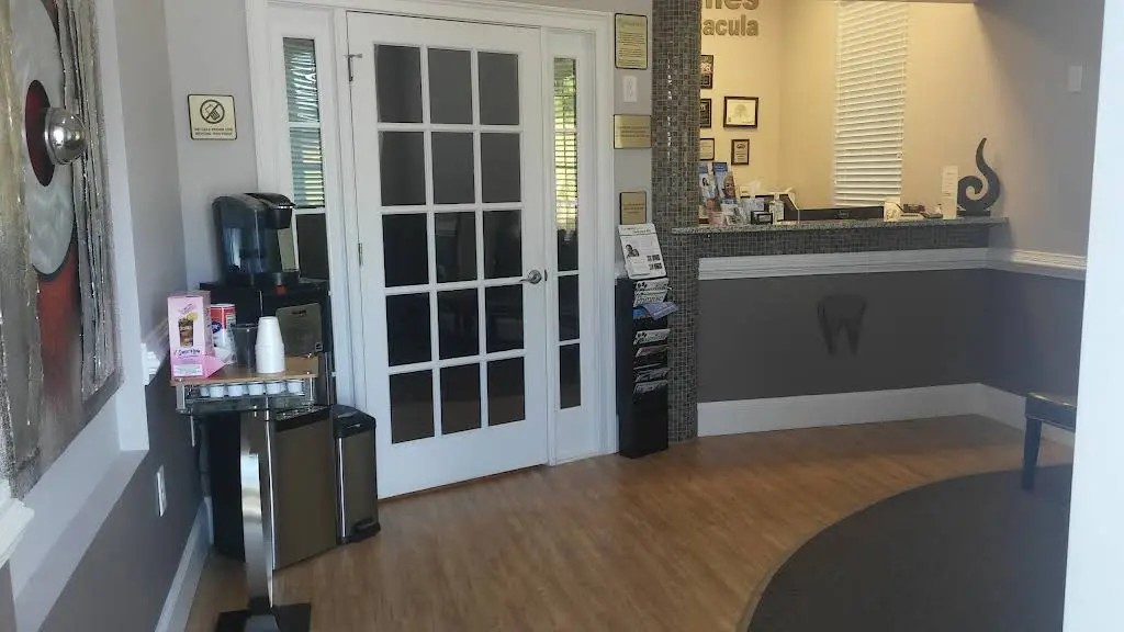 Dental Smiles At Dacula