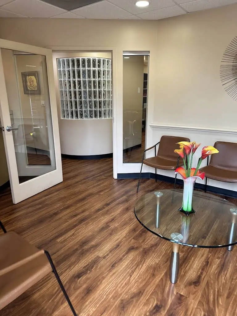 Lilburn Smile Makers Dental