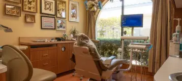 The Dental Center of Nevada