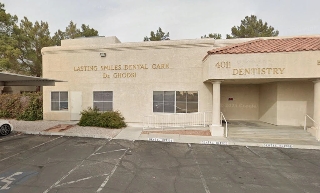 Lasting Smiles Dental Implant Center