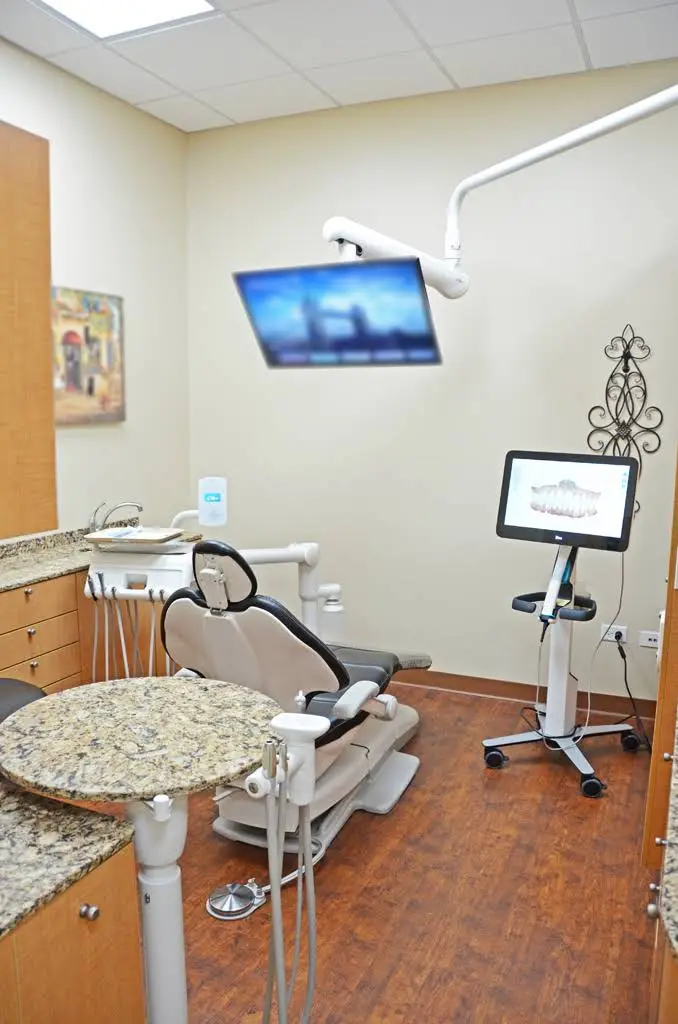 Dental Essence